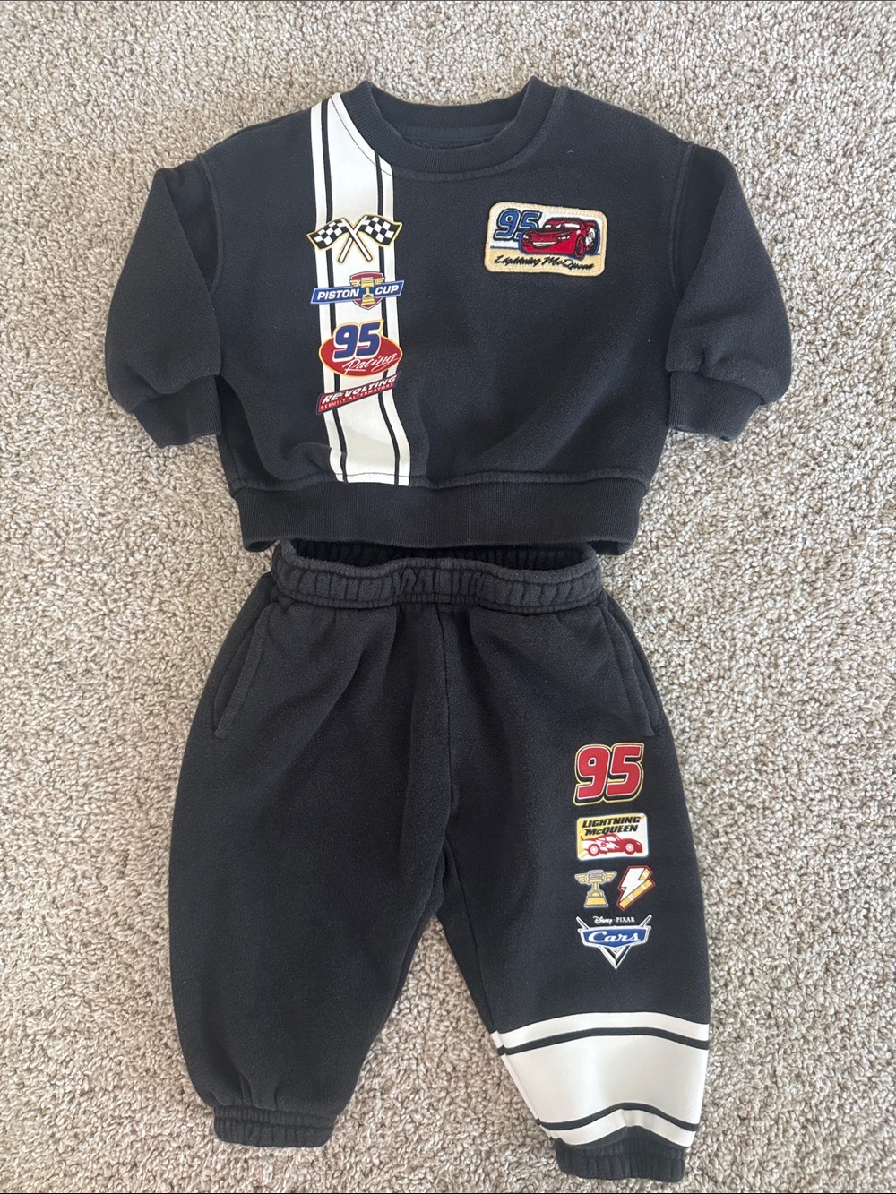 Baby GAP Disney Pixar Cars Lightening McQueen Matching Set 6-12 M